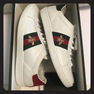 Authentic Gucci Ace Bee Embroidered Sneakers